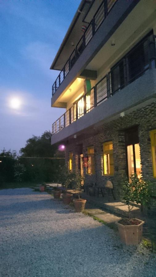 Stone House Homestay Yilan Zewnętrze zdjęcie
